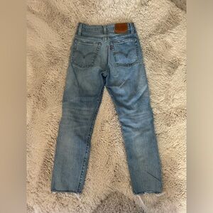 Levi’s Straight Jeans